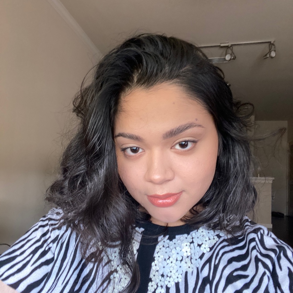 Meet your Posher, Mariana